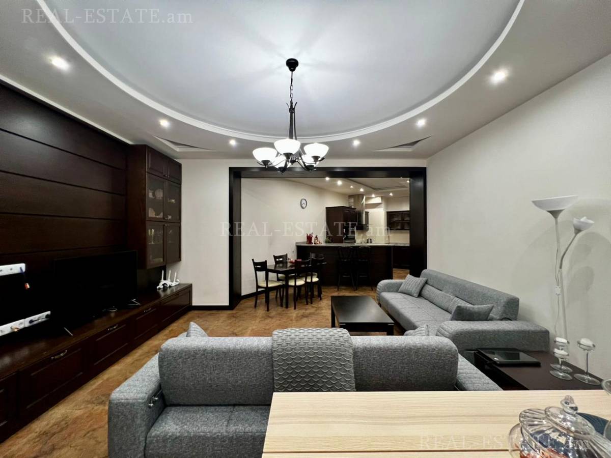 3 bedroom apartment for sale Northern(Hyusisayin)  Ave, Center Yerevan, 132347