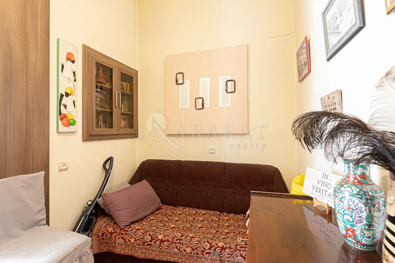 2 bedroom apartment for sale خیابان واردانانتس, مرکز شهر ایروان, 157485