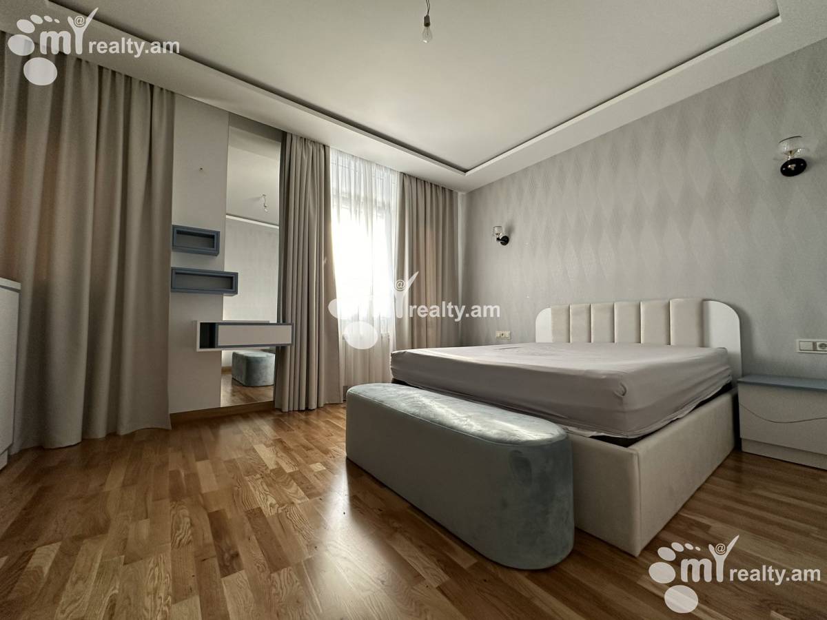 Купить 4 комнатную квартиру Н. Зарян стр, Арабкир Ереван, 156516