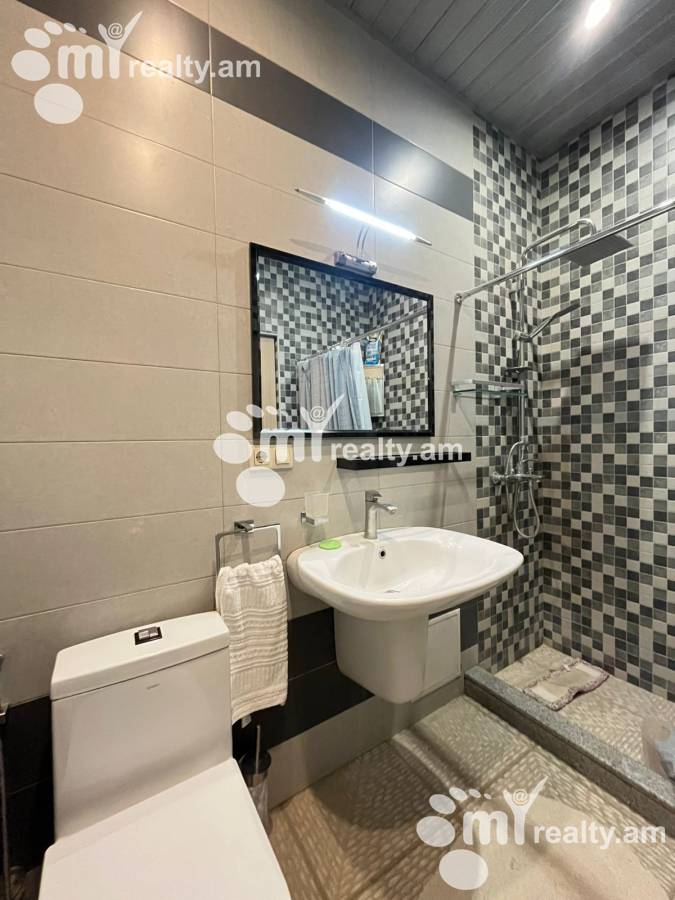 3 bedroom apartment for sale Komitas Ave, Arabkir Yerevan, 156162