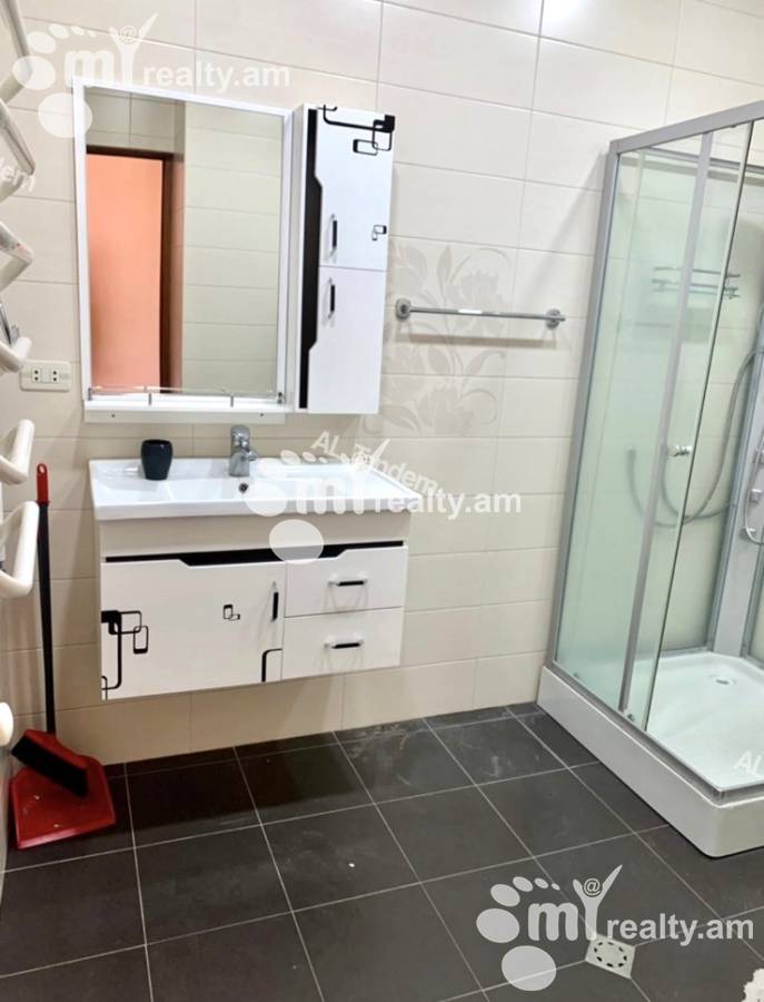 2 bedroom apartment for rent Tigran Mets Ave, Center Yerevan, 155420