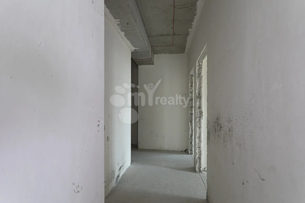 4 սենյականոց բնակարան  Կ. Ուլնեցու փող., Քանաքեռ-Զեյթուն Երևան, 160033