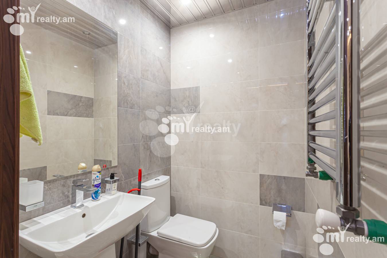 3 սենյականոց բնակարան վարձով Միկոյան փող, Դավթաշեն Երևան, 151304