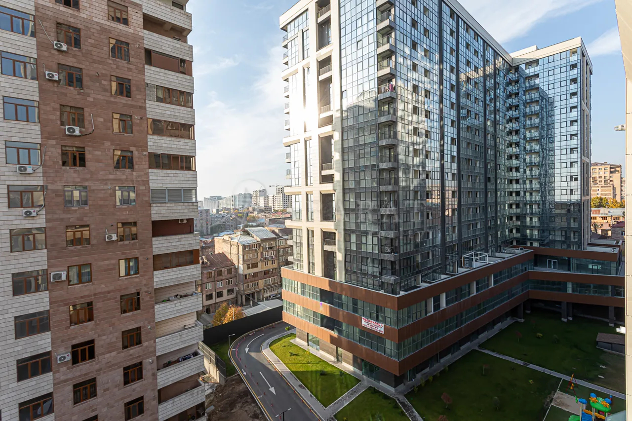 Снять 3 комнатную квартиру Комитас пр, Арабкир Ереван, 158843