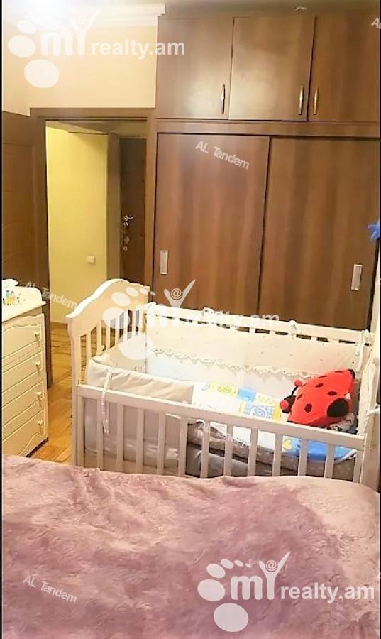 2 սենյականոց բնակարան  Համբարձումյան փող, Արաբկիր Երևան, 122418