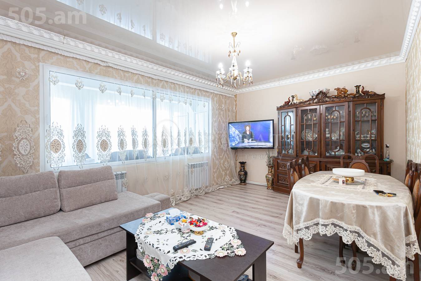 Купить 3 комнатную квартиру Давиташен 2 ой блок, Давиташен Ереван, 154476