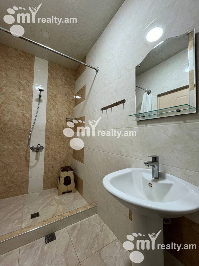 Снять 3 комнатную квартиру Н. Зарян стр, Арабкир Ереван, 156922