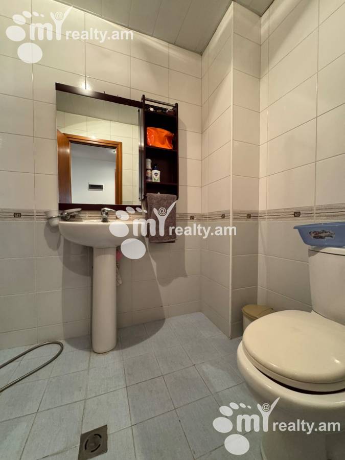 3 bedroom apartment for sale G. Hovsepyan St, Norque Marache Yerevan, 161018