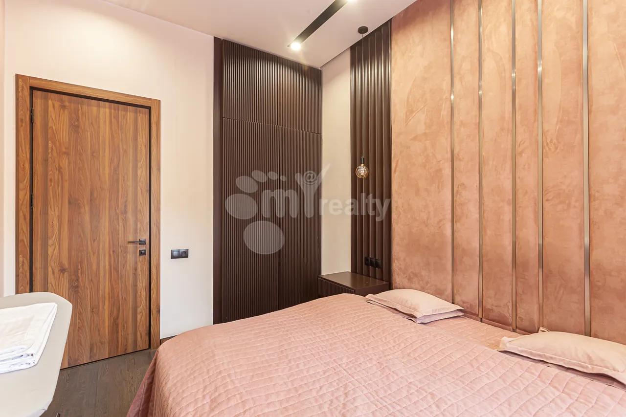 2 bedroom apartment for rent Mashtots Ave, Center Yerevan, 160701