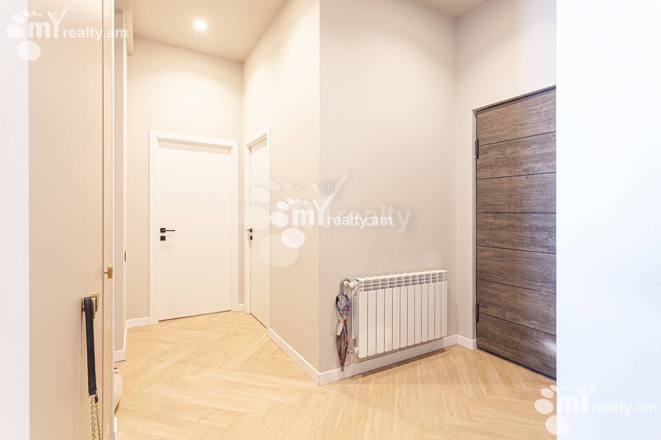 3 սենյականոց բնակարան  Մալխասյանց փող, Արաբկիր Երևան, 154515