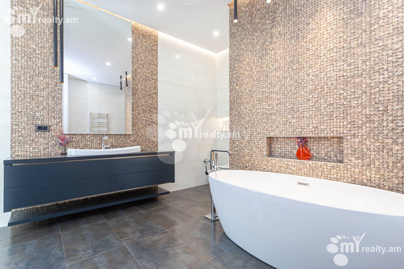 House for rent ناحیه V.., واهاگنی ایروان, 151124