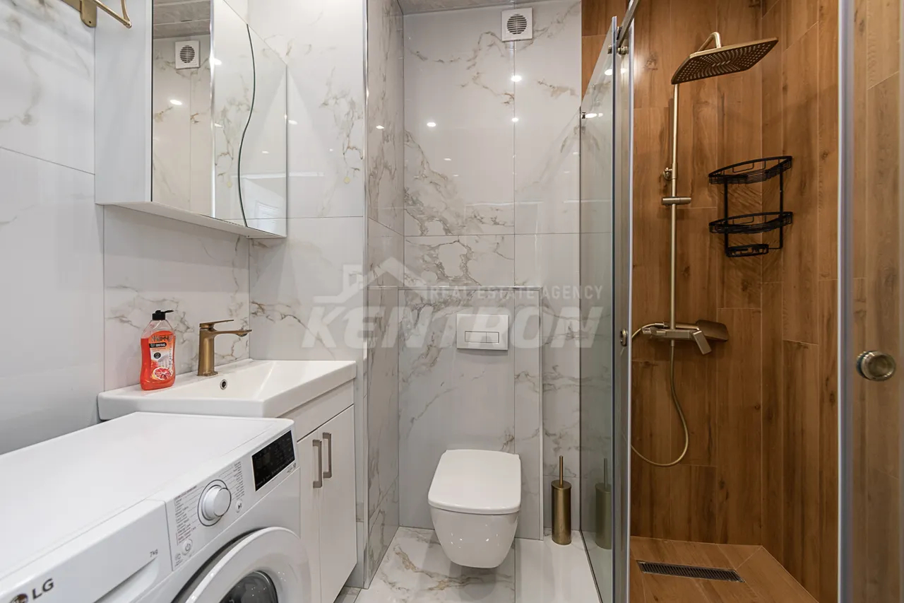 2 սենյականոց բնակարան վարձով Ռոստոմի փող, Կենտրոն Երևան, 159072