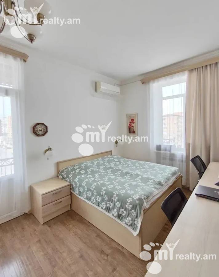 3 bedroom apartment for rent خیابان ن. تیگریانیان, عربگیر ایروان, 161161