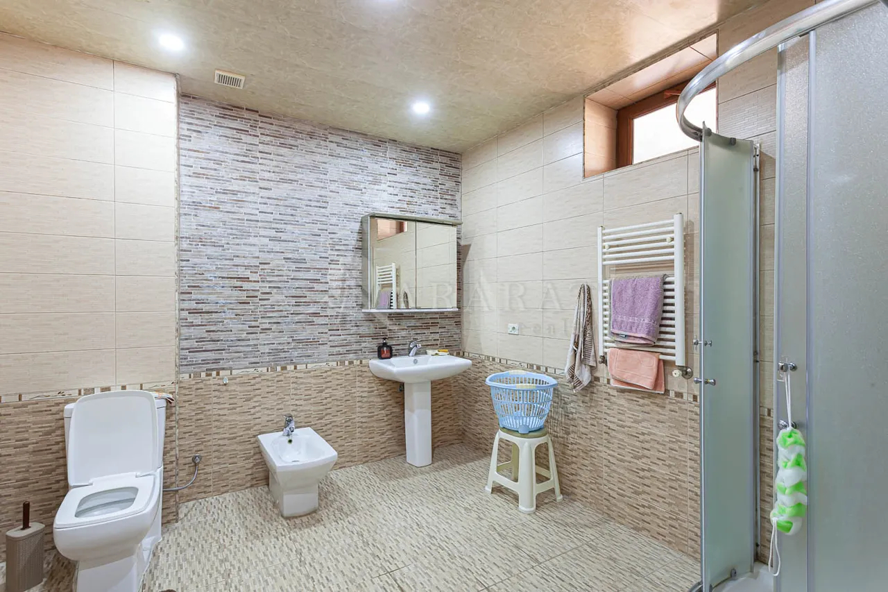 House for sale Teryan st, Avan Yerevan, 157308