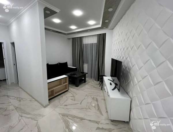 3-senyakanoc-bnakaran-vacharq-Yerevan-Center