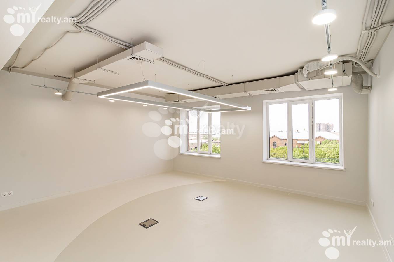 Снять коммерческoе помещение З. Саркаваг ул., Канакер-Зейтун Ереван, 148866