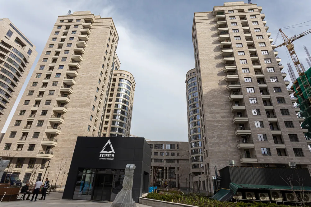 2-bedroom/apartment-for-rent-in-new-construction/Arshakunyats+Ave/Center/Yerevan