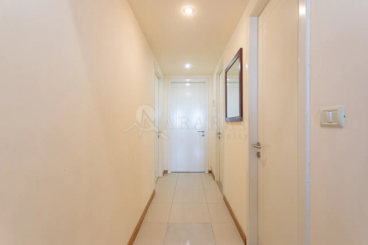 Снять 3 комнатную квартиру Антараин ул, Центр Ереван, 159000