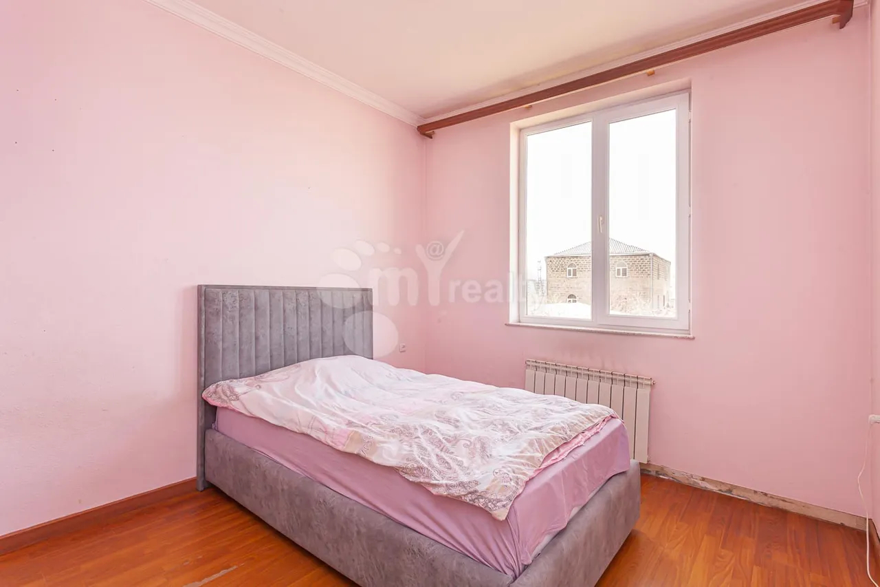 House for sale Acharyan St, Avan Yerevan, 157785