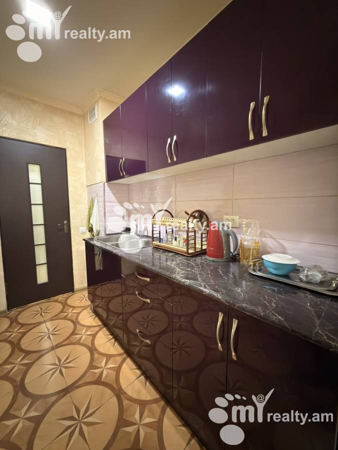 4 սենյականոց բնակարան  Նորաշեն թաղ., Աջափնյակ Երևան, 157800