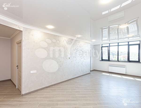 2-senyakanoc-bnakaran-vacharq-Yerevan-Center