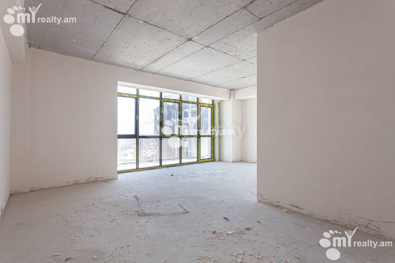 Купить 3 комнатную квартиру Ленинградян, Квартал Ваагни Ереван, 155479