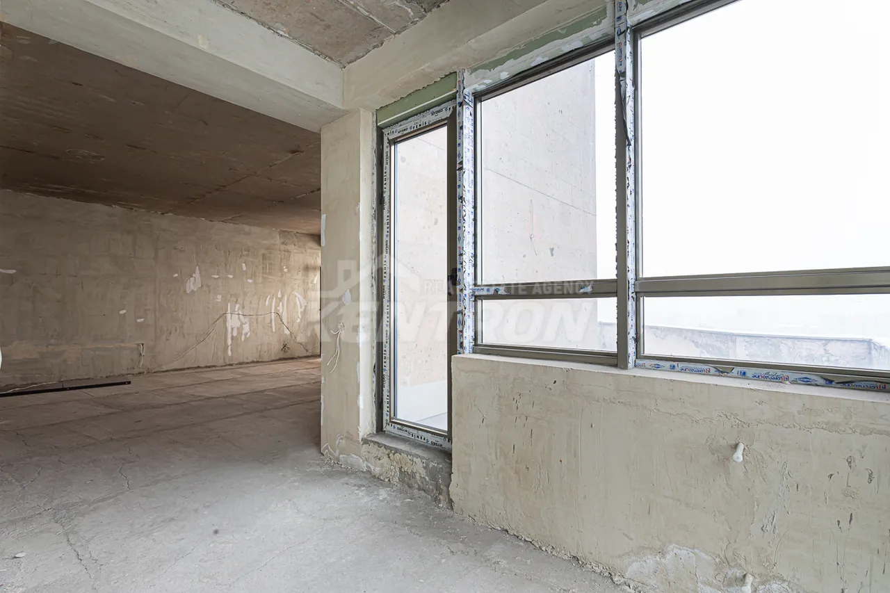 4 bedroom apartment for sale Tsitsernakaberd Highway, Center Yerevan, 159228