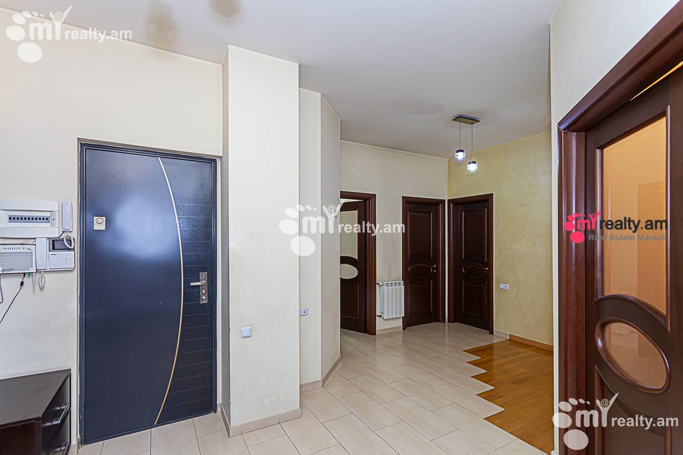 Купить 3 комнатную квартиру Ростом ул, Центр Ереван, 134225