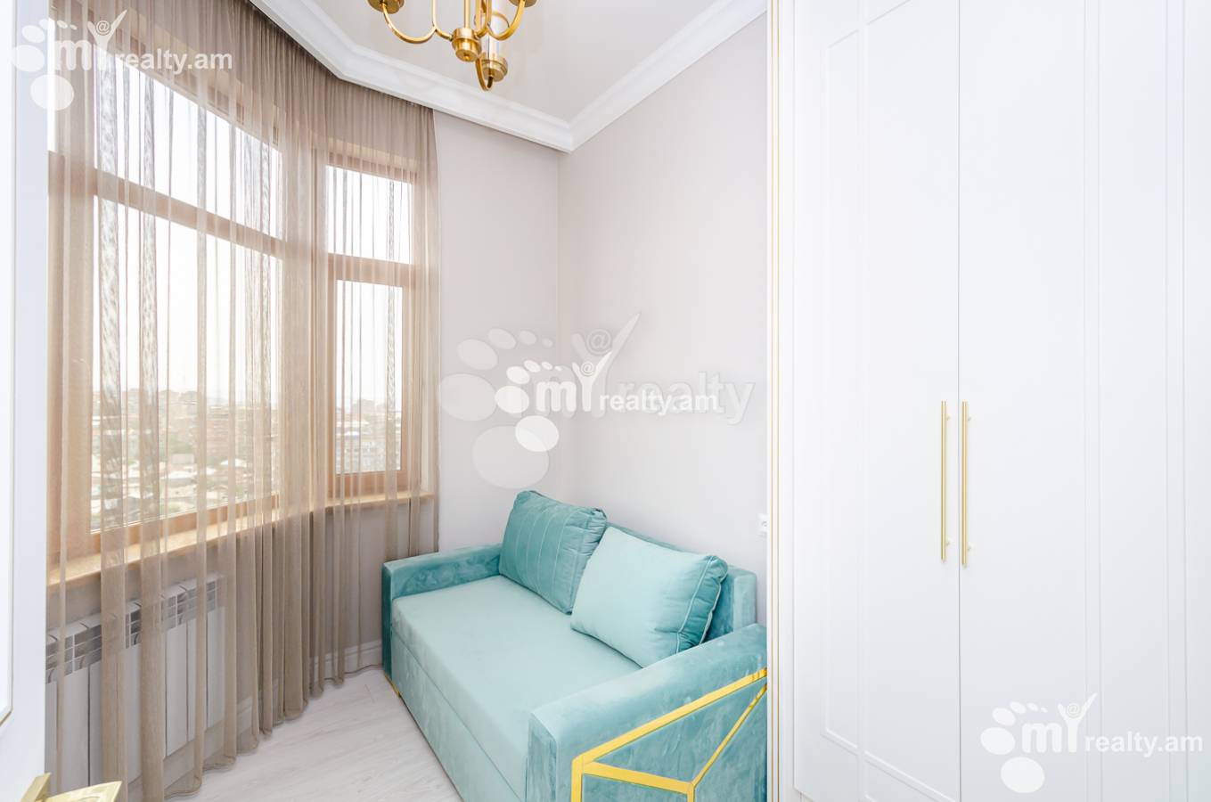 4 սենյականոց բնակարան  Վ.Փափազյան փող, Արաբկիր Երևան, 151948