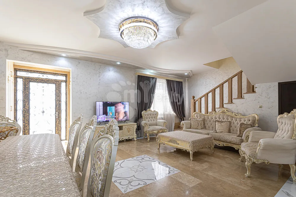 norakaruyc-tun/Nor+Aresh+32+st/Erebuni/Yerevan