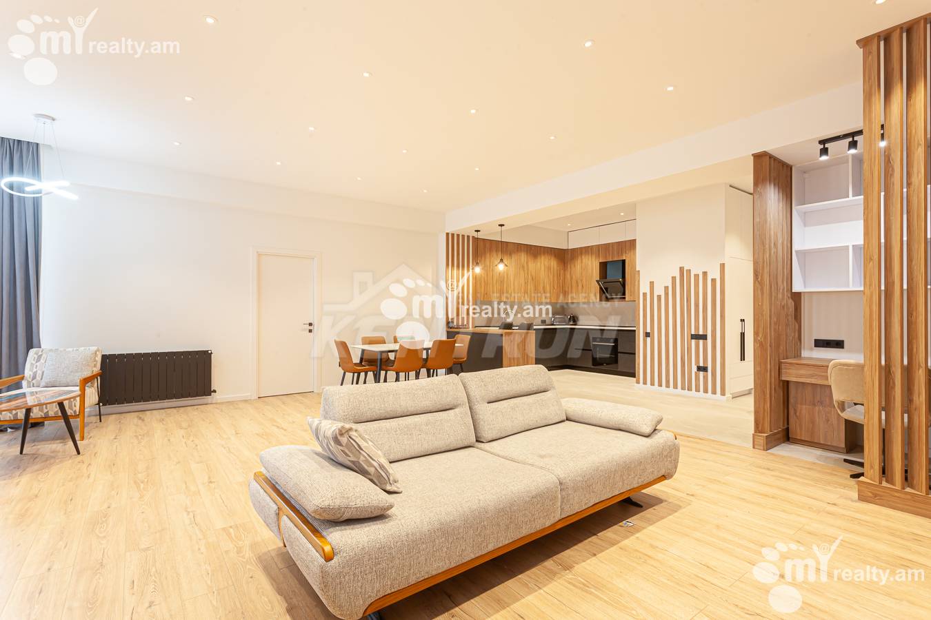 3 bedroom apartment for sale Paronyan St, Center Yerevan, 155916