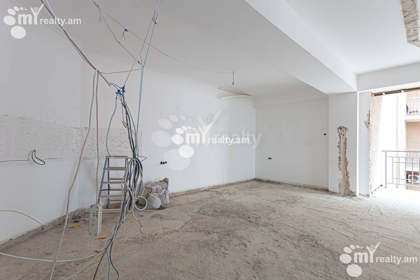 4 bedroom apartment for sale Buzand St, Center Yerevan, 153355