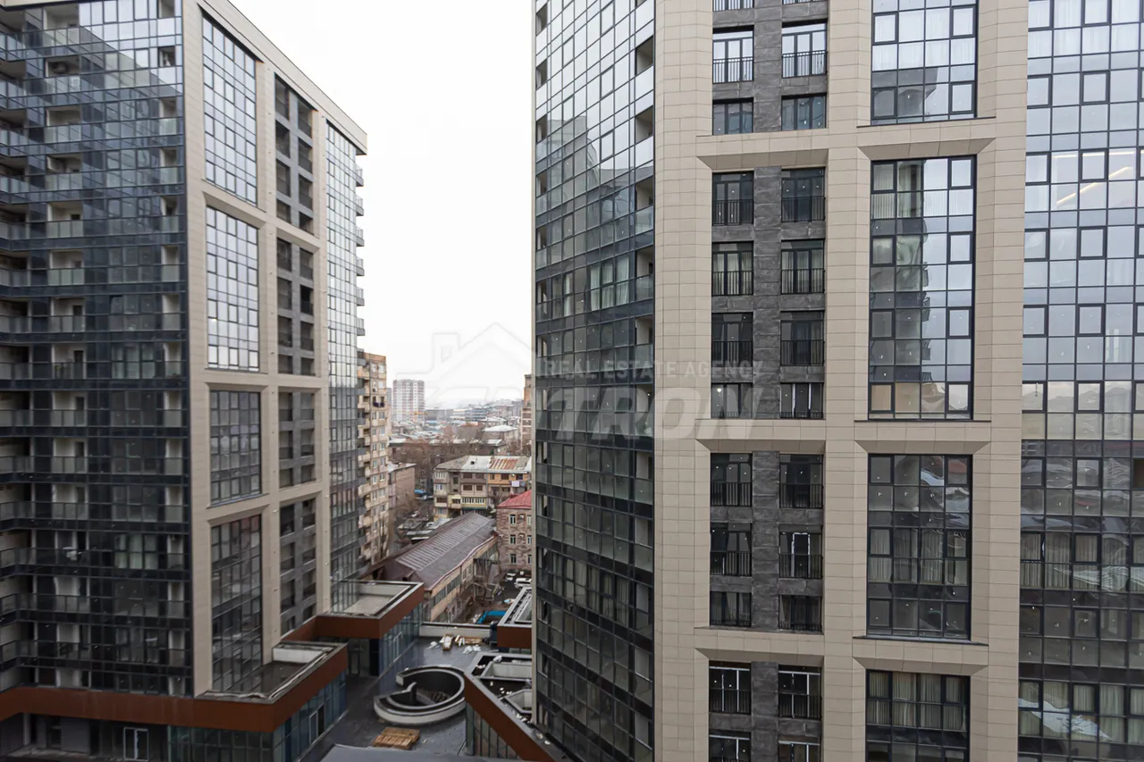 3 bedroom apartment for sale Komitas Ave, Arabkir Yerevan, 159371