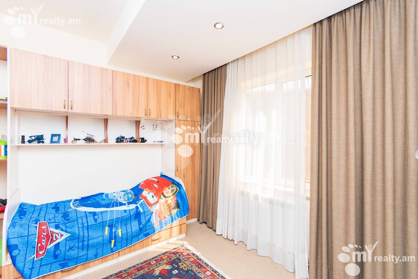 5 bedroom apartment for sale A.Manukyan St, Center Yerevan, 151945