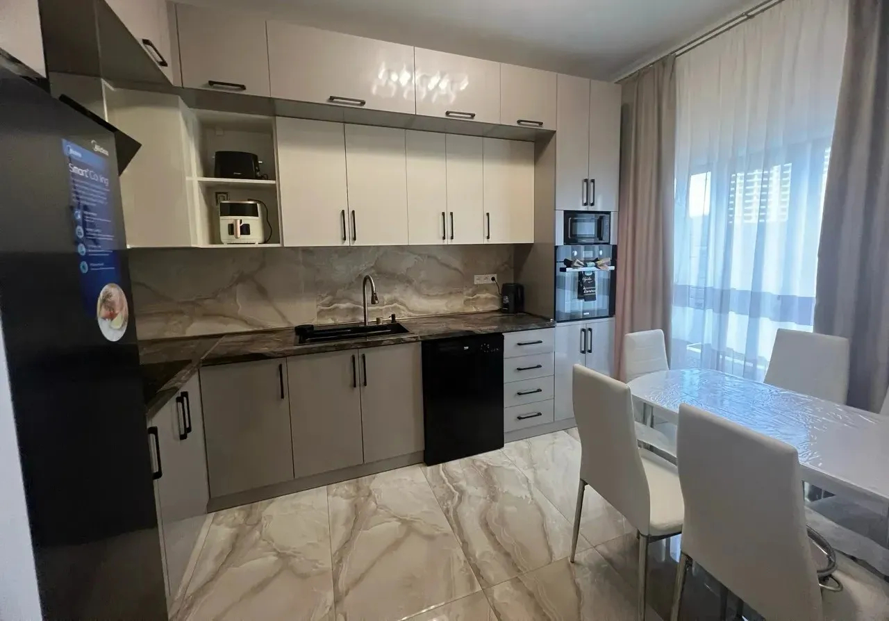 House for sale خیابان لوکاشین, آچاپنیاک ایروان, 161303