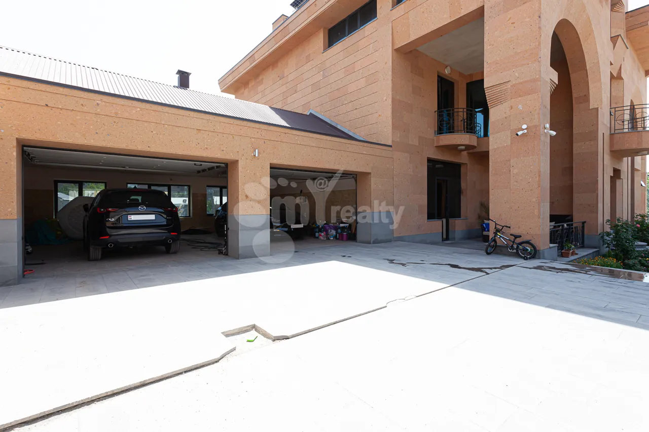 House for sale Alma-ata St, Avan Yerevan, 157391