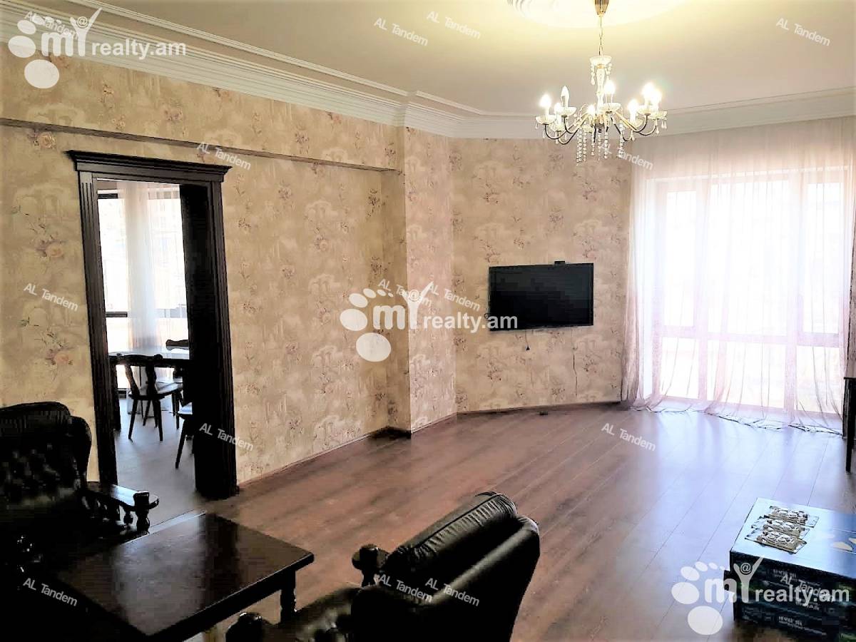 Купить 2 комнатную квартиру Чаренц ул, Центр Ереван, 122693