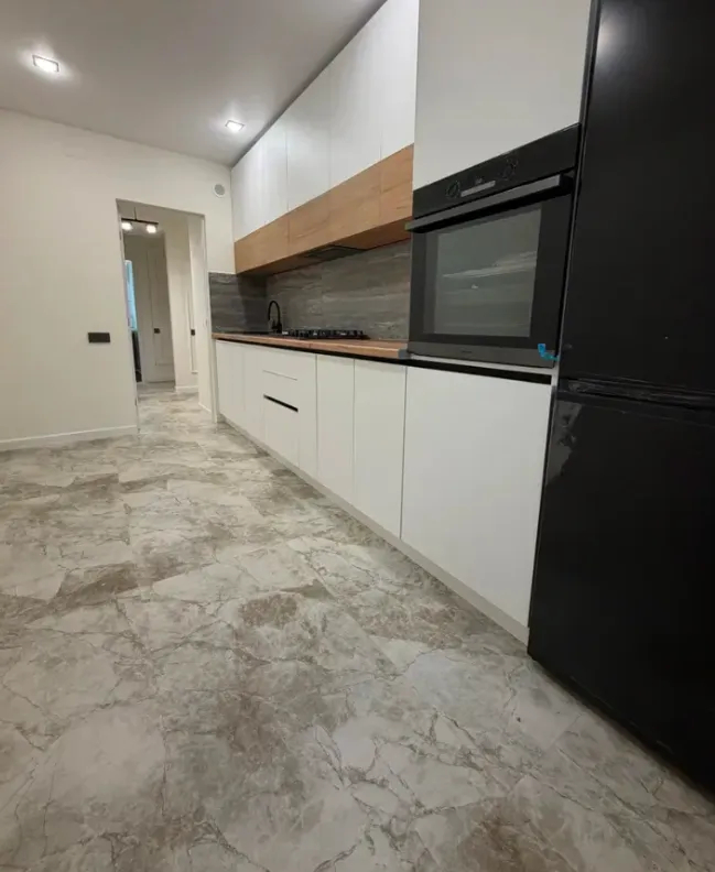 Купить 3 комнатную квартиру Овсеп Эмин ул, Арабкир Ереван, 160238