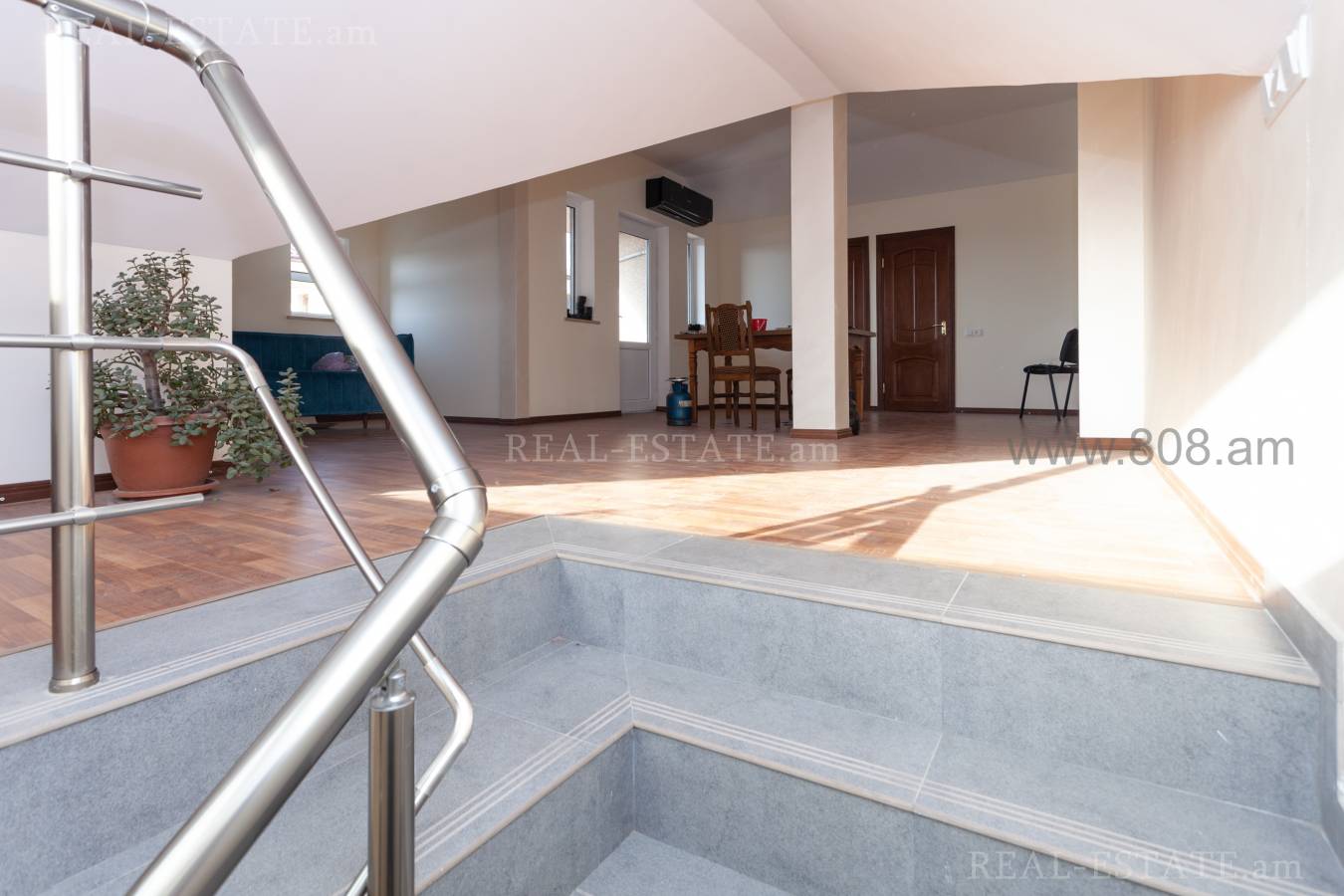 Купить дом Мгер Мкртчян, Аван Ереван, 125286