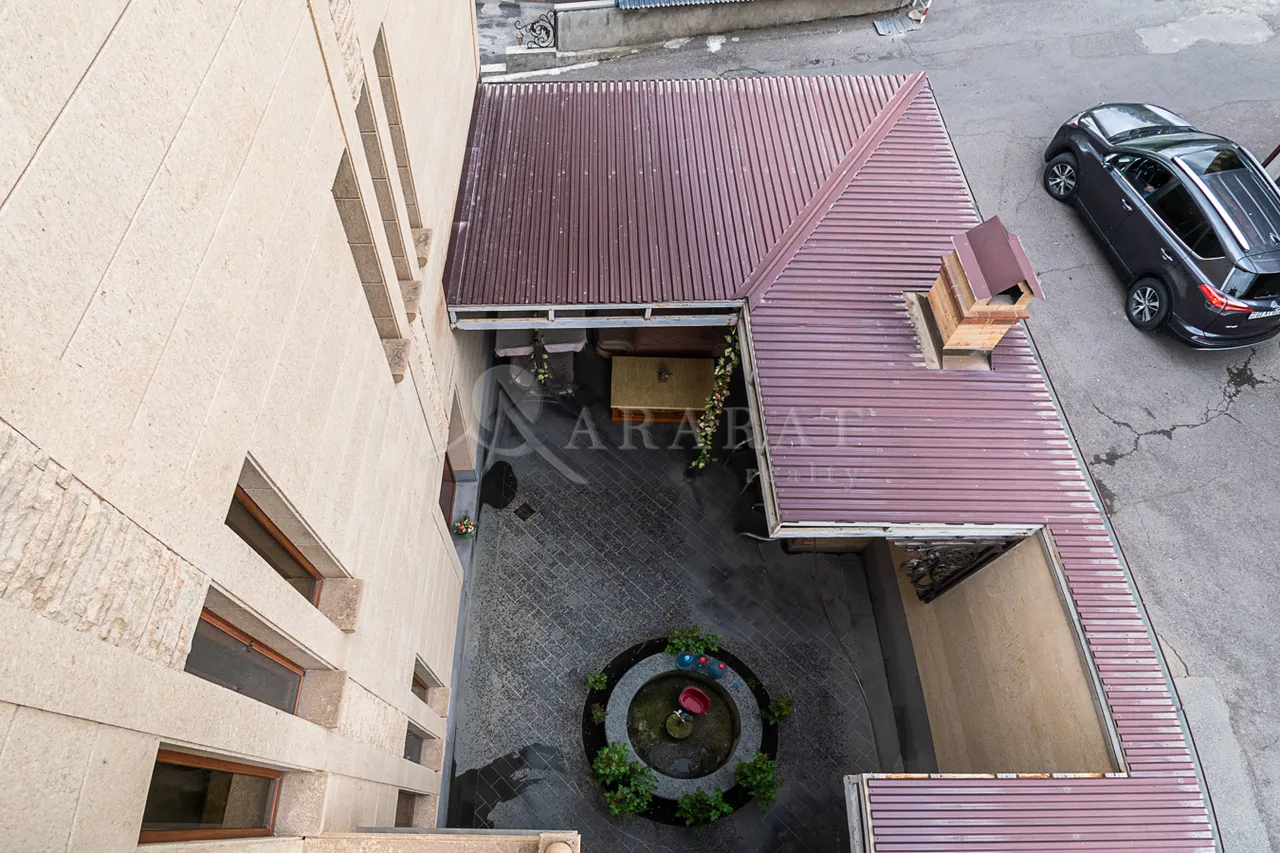 House for sale خیابان مامیکونیانتس, عربگیر ایروان, 161986