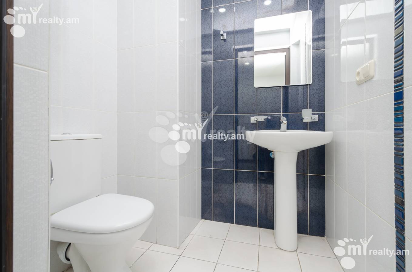 Commercial property for rent Arshakunyats Ave, Center Yerevan, 151549