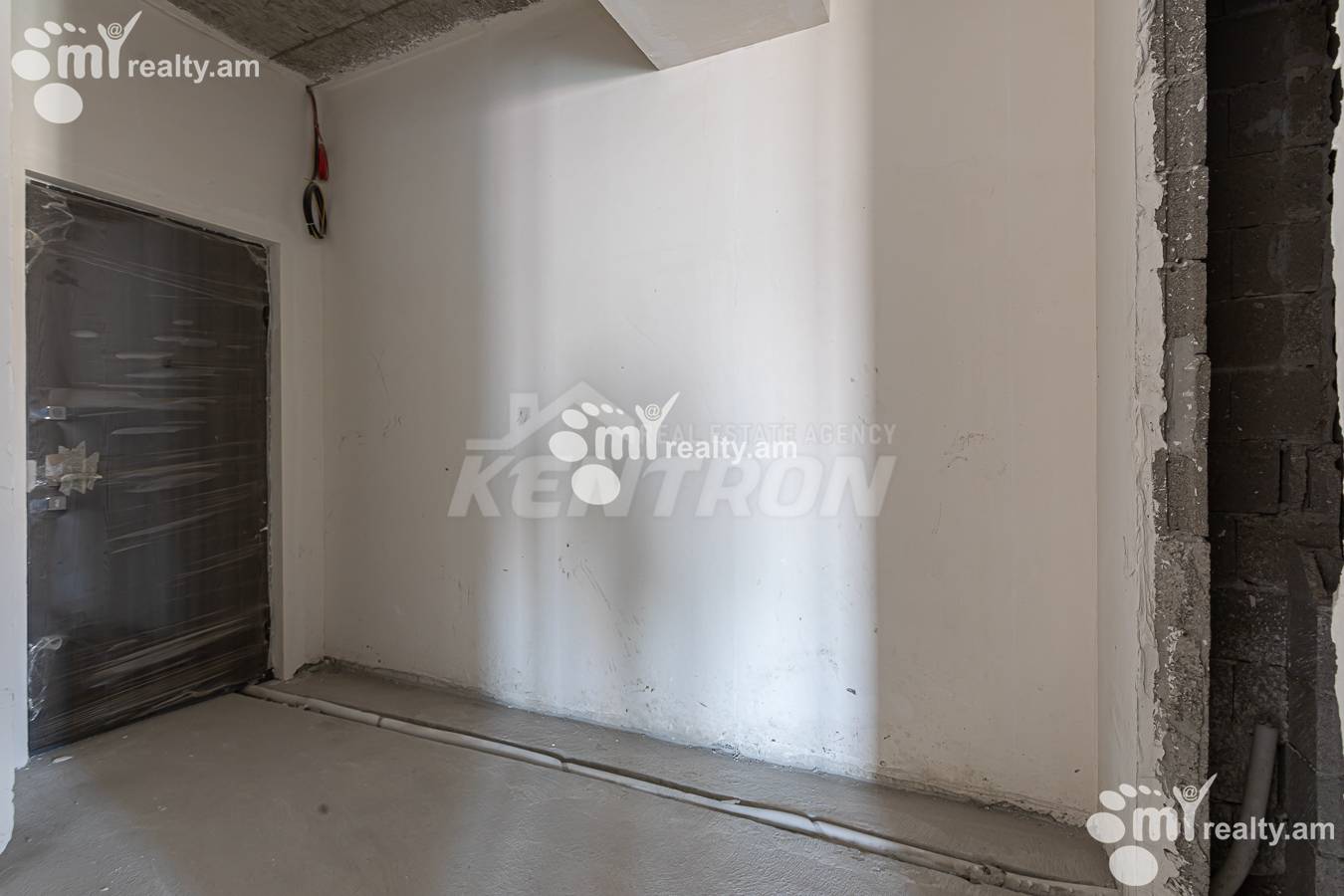 2 սենյականոց բնակարան  Ն. Զարյան փող, Արաբկիր Երևան, 157001