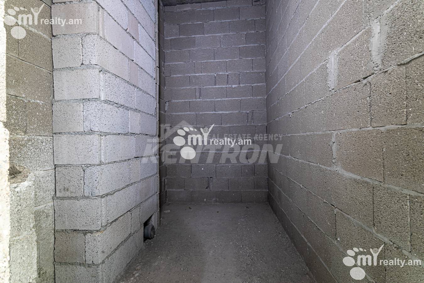 2 սենյականոց բնակարան  Ն. Զարյան փող, Արաբկիր Երևան, 157001