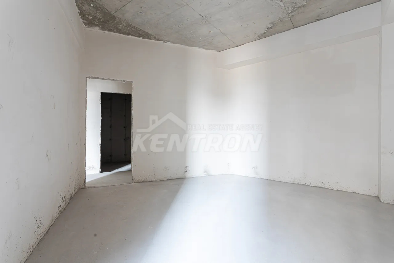 4 bedroom apartment for sale Baghramyan 3 alley, Arabkir Yerevan, 157689