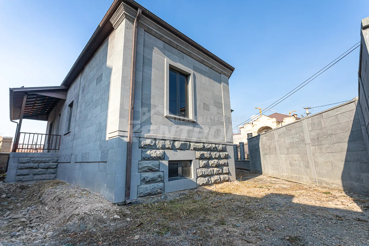 Առանձնատուն  Ձոր 1 թաղամաս, Դավթաշեն Երևան, 158403