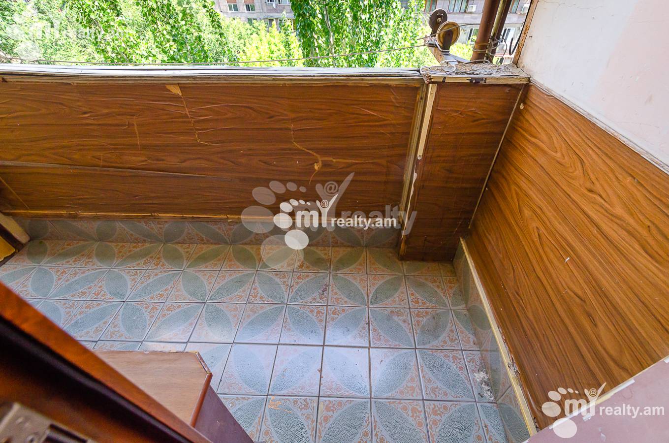 3 bedroom apartment for rent M.Khorenatsi St, Center Yerevan, 151604