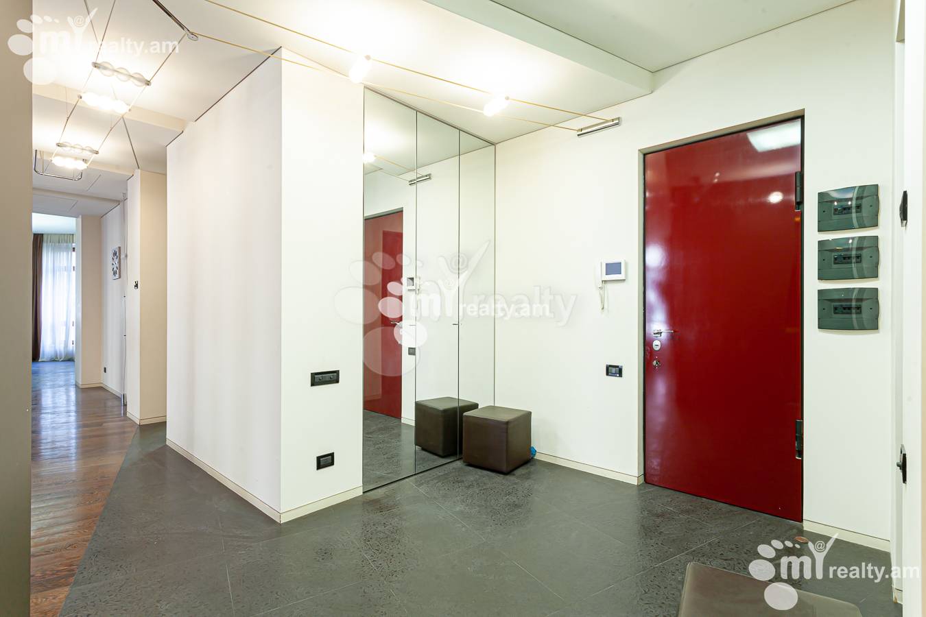 4 bedroom apartment for sale Northern(Hyusisayin)  Ave, Center Yerevan, 154634