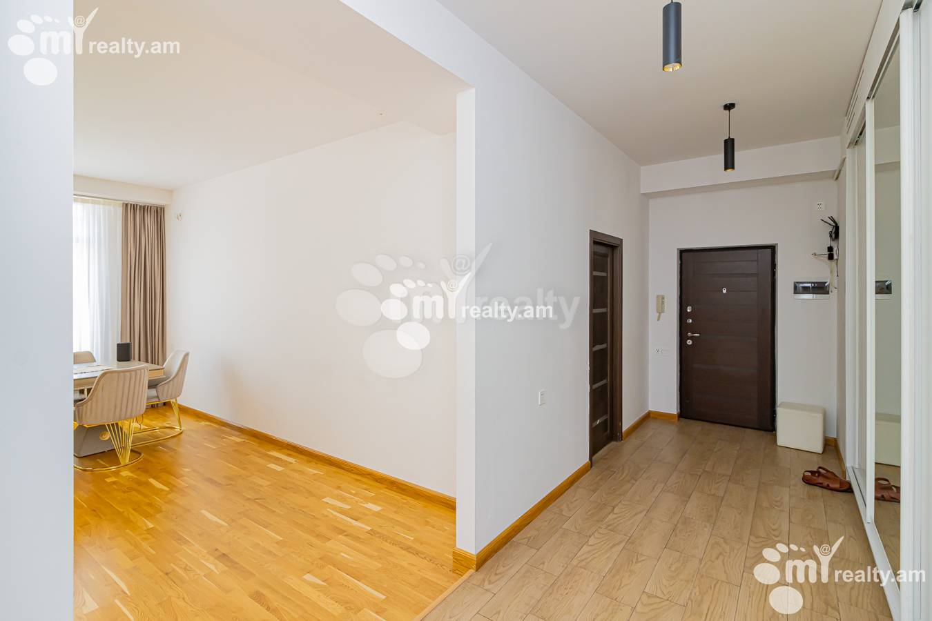 4 bedroom apartment for sale Sevak St, Kanaqer-Zeytun Yerevan, 138726