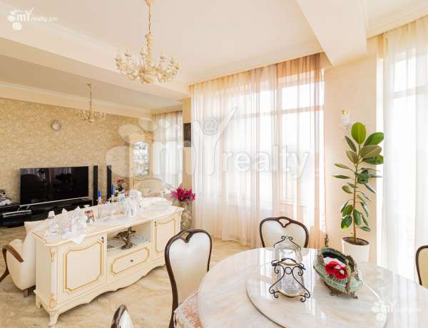 3-senyakanoc-bnakaran-vacharq-Yerevan-Center