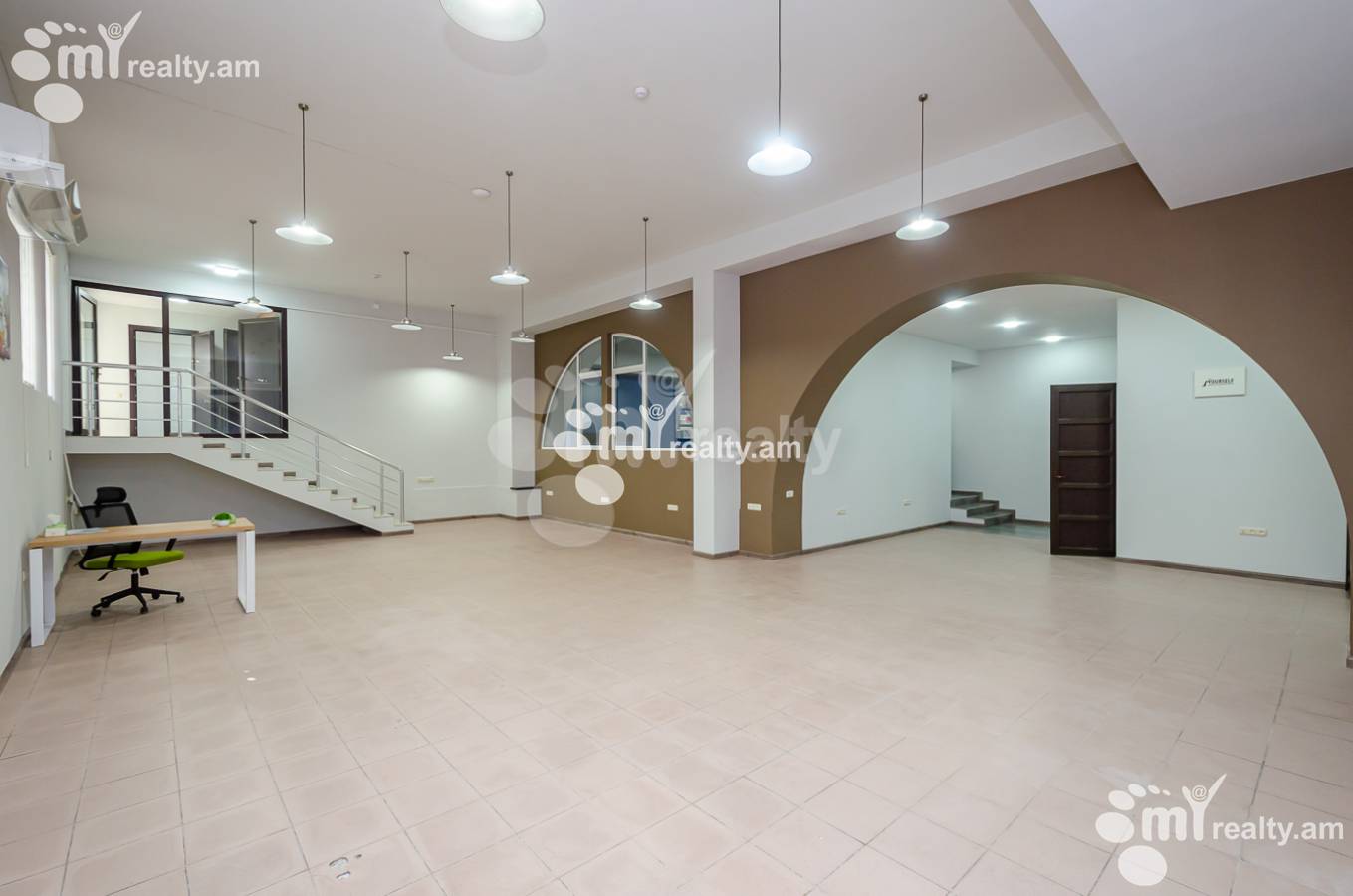 Commercial property for rent Arshakunyats Ave, Center Yerevan, 151549